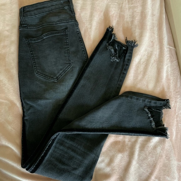 Forever 21 Denim - High waisted black denim